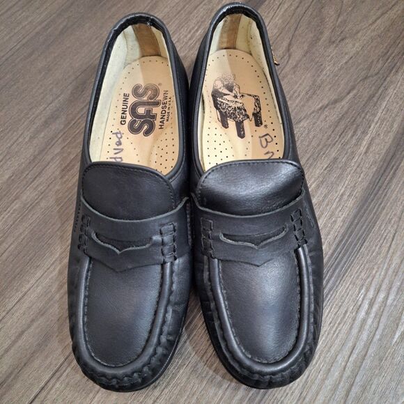 Sas Penny Loafers. Black Leather Slip On Flats Women's Loafer Size 6.5 M - Picture 7 of 10